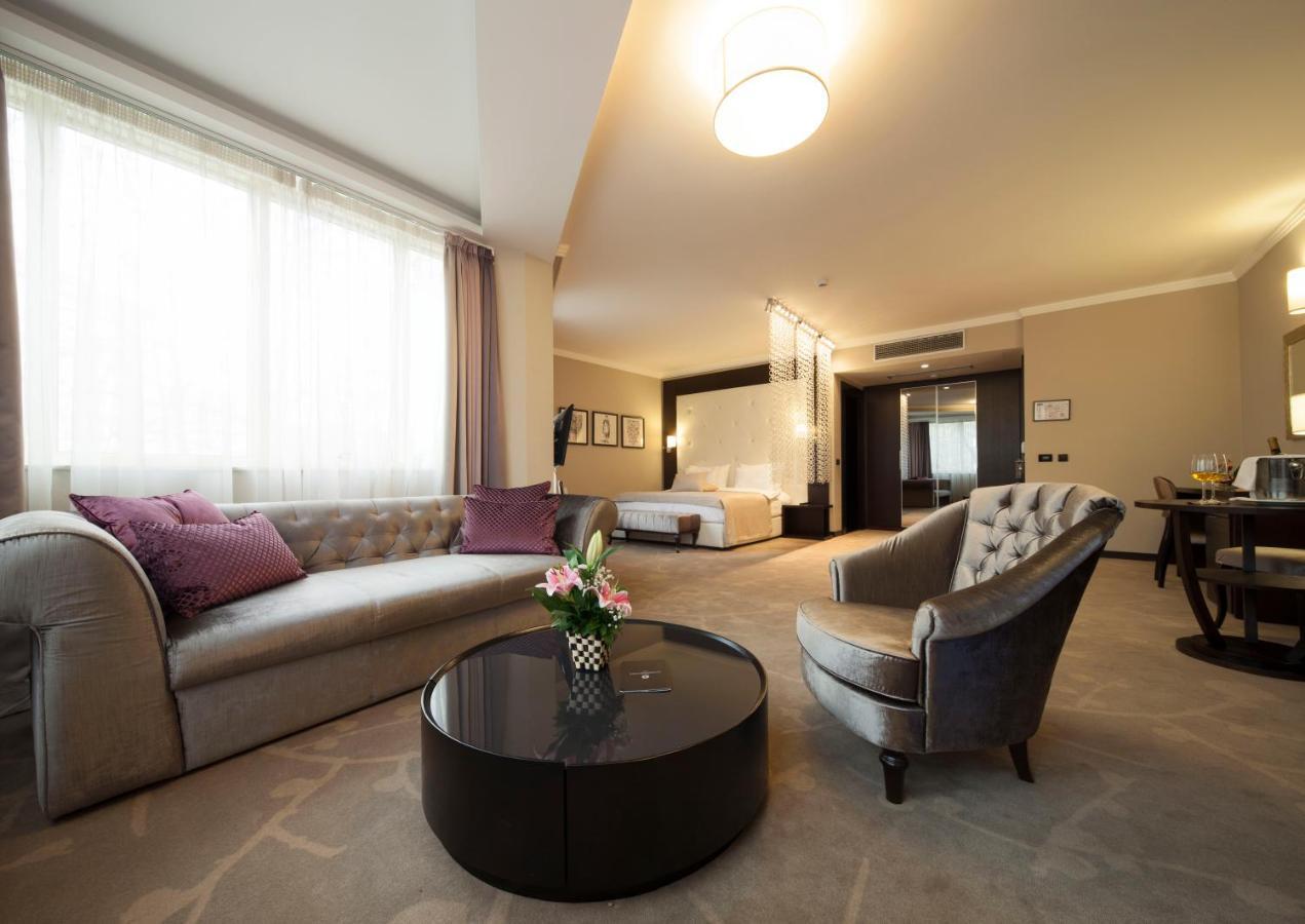 Hotel Constantine The Great Belgrado Esterno foto